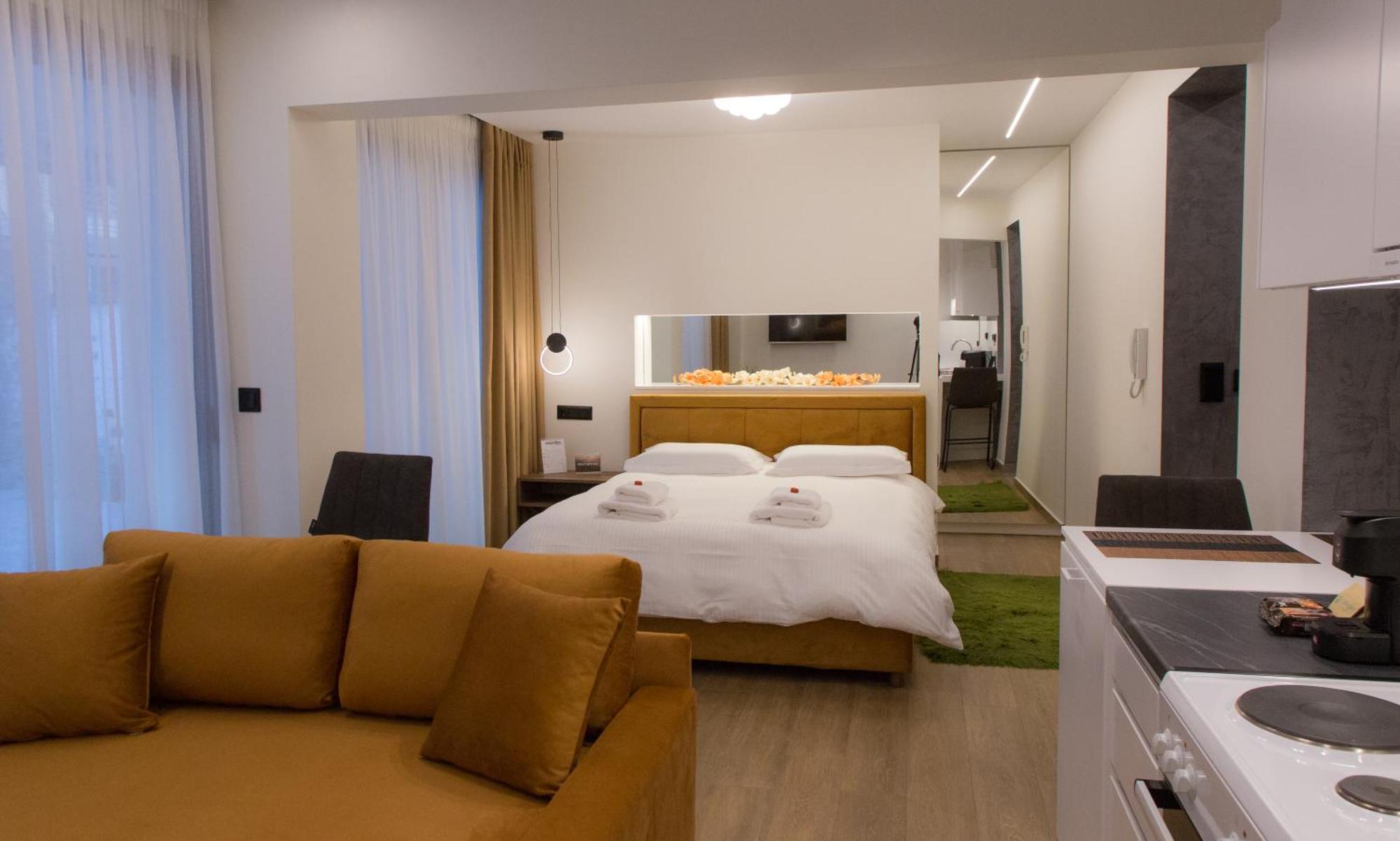 Anasa Studio - Studio Apartment With Yard - Ioannina City Center 外观 照片