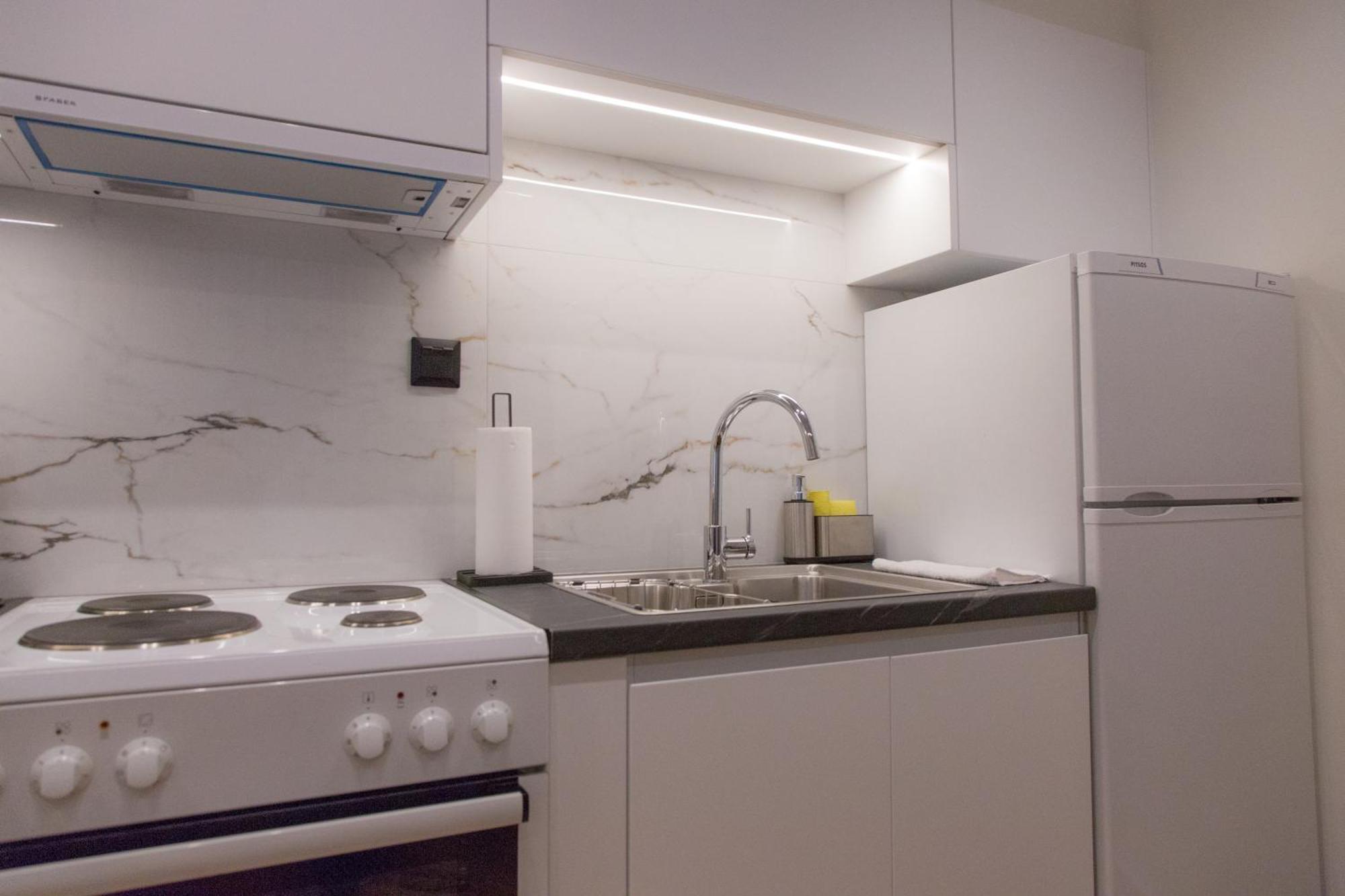 Anasa Studio - Studio Apartment With Yard - Ioannina City Center 外观 照片